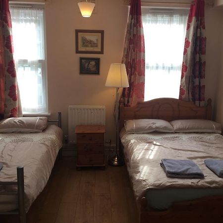 Central Greenwich Guest Rooms Londra Esterno foto