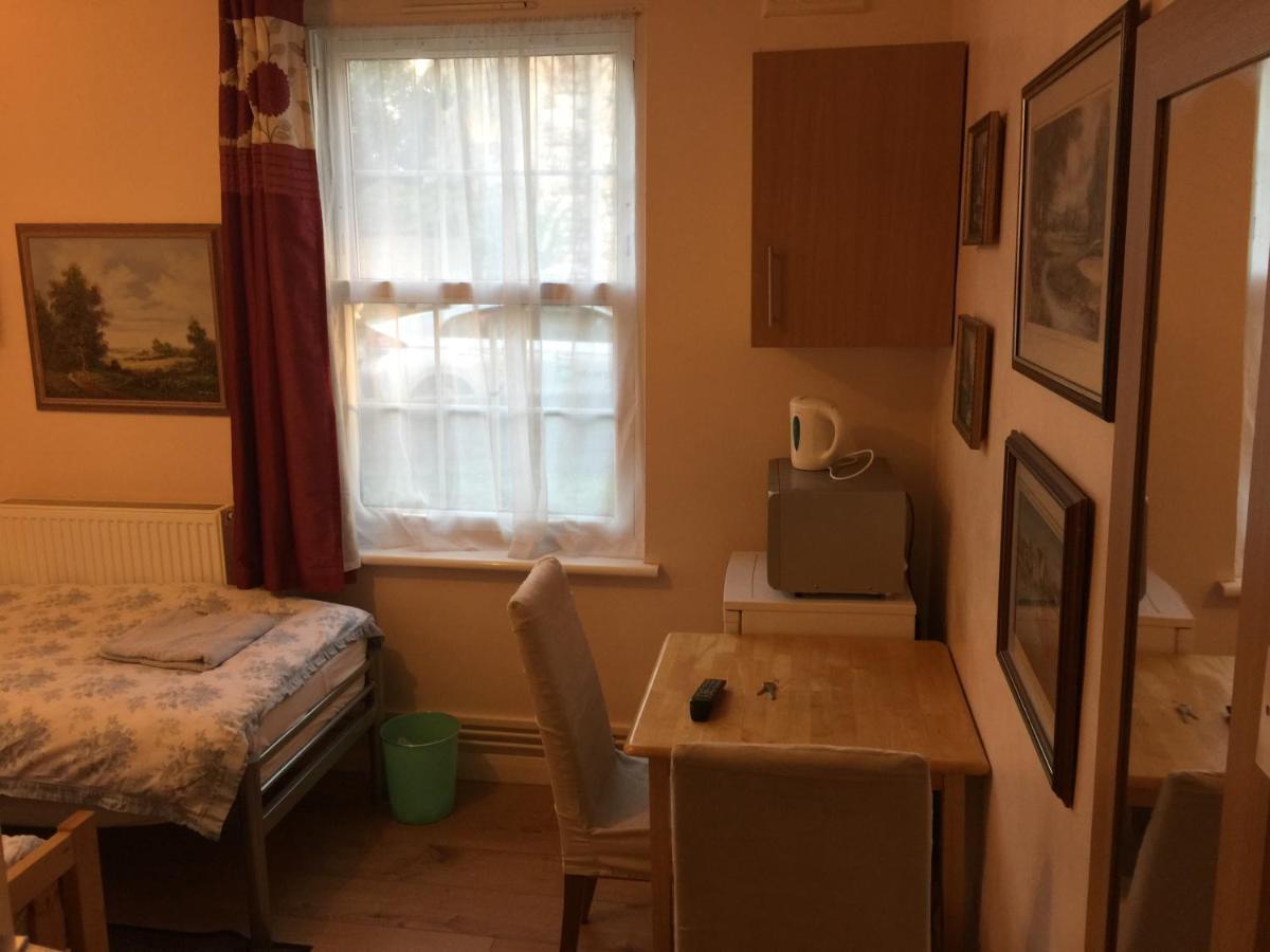 Central Greenwich Guest Rooms Londra Esterno foto